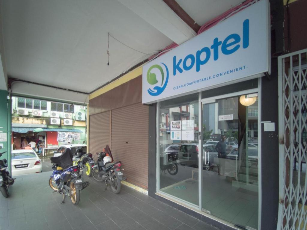 Koptel Budget Hotel Kuching Buitenkant foto