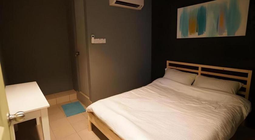 Koptel Budget Hotel Kuching Buitenkant foto