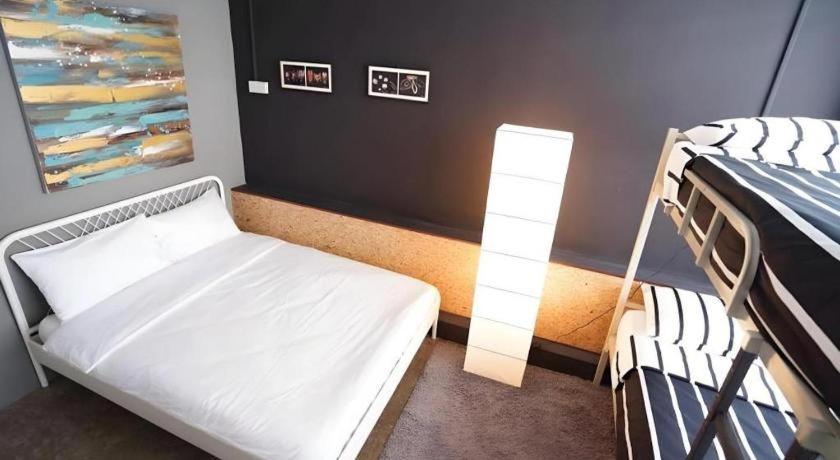 Koptel Budget Hotel Kuching Buitenkant foto