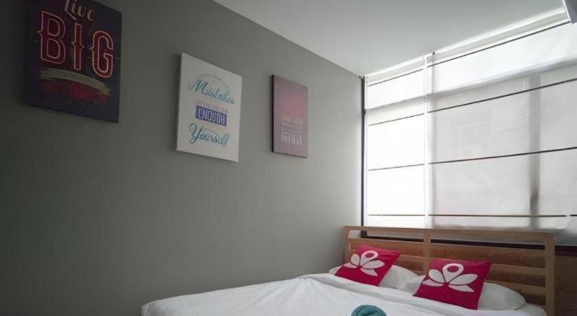 Koptel Budget Hotel Kuching Buitenkant foto
