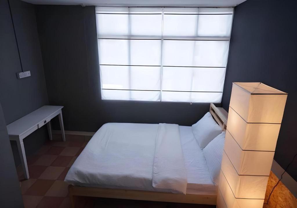 Koptel Budget Hotel Kuching Buitenkant foto